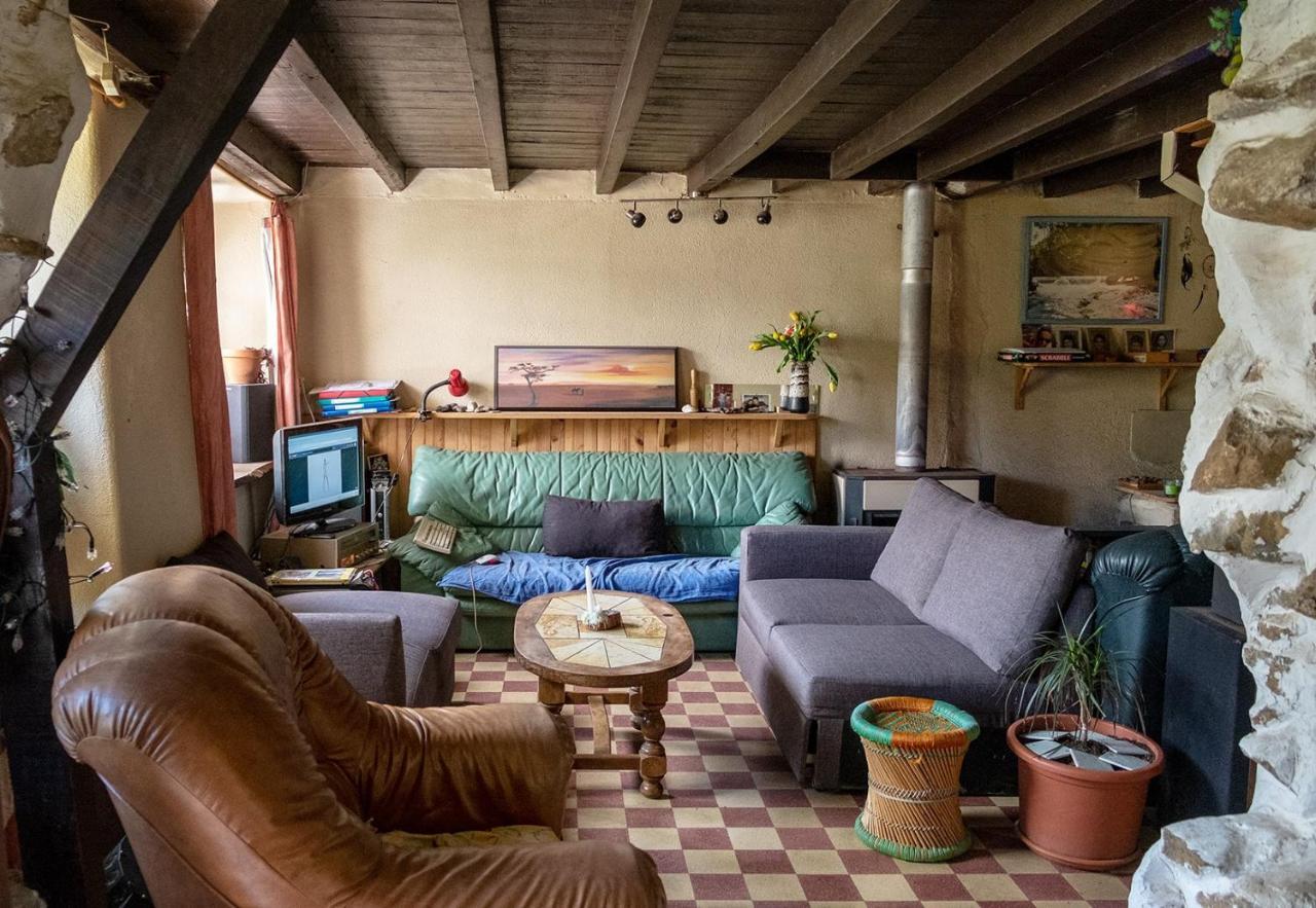 Moulis La Maison Du Bonheur Chez Yann Humblet מראה חיצוני תמונה